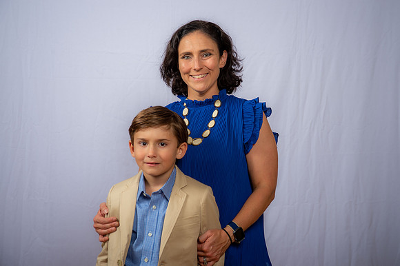 2021 aloysius communion 1079
