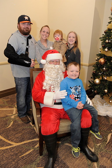 Holiday Party 186