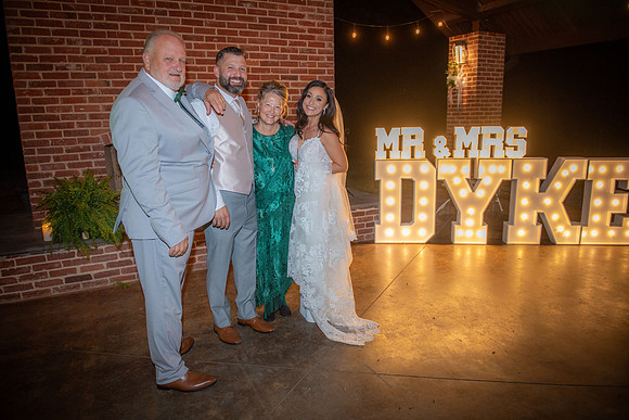 Samia & J'Mikel 735