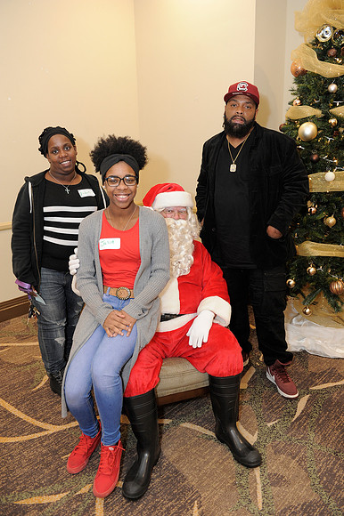 Holiday Party 191