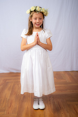 2021 aloysius communion 1044