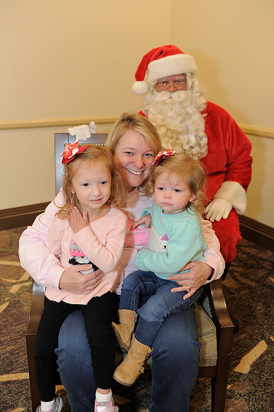 Holiday Party 311