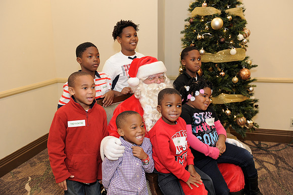 Holiday Party 260