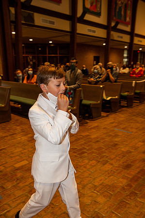2021 aloysius communion  839