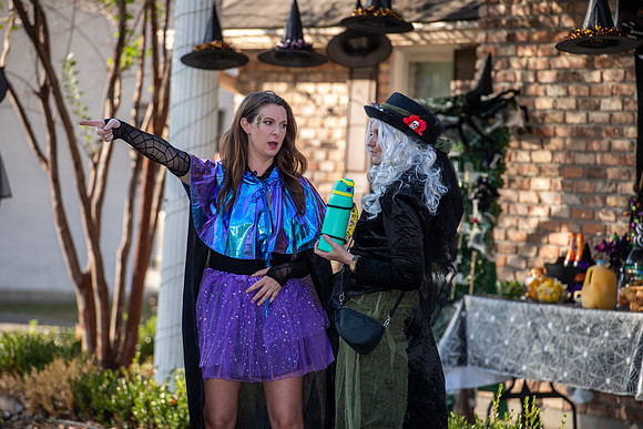 Witches of RB 147