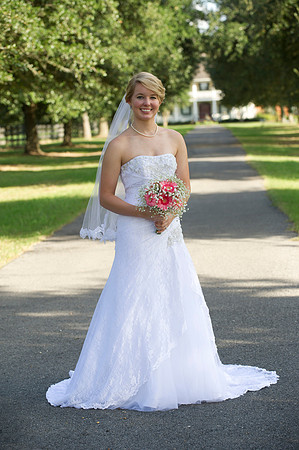 Lindy's bridals 210