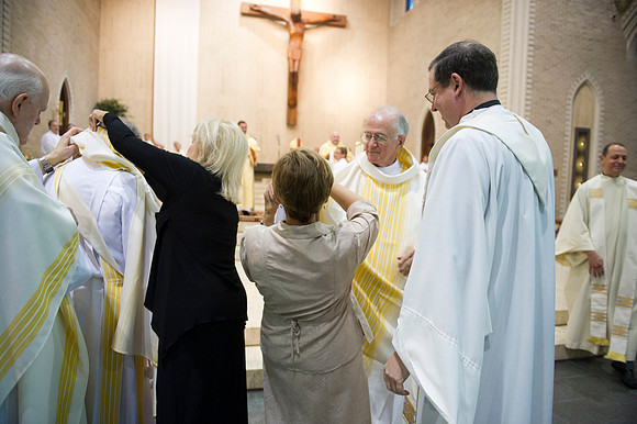 Ordination to Diaconate 251