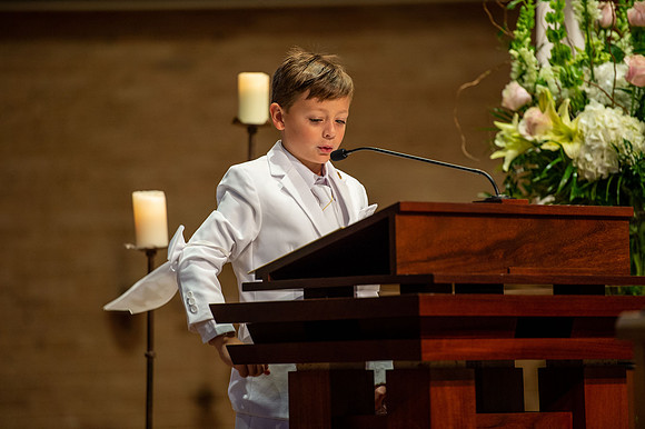 2021 aloysius communion  831