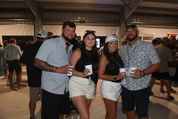 OilmansRodeoThurs 0336