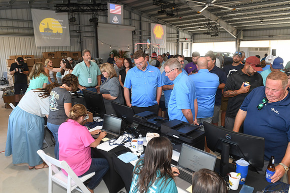OilmansRodeoThurs 0115