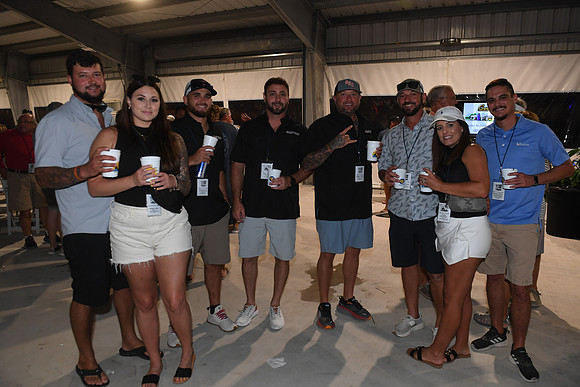 OilmansRodeoThurs 0335
