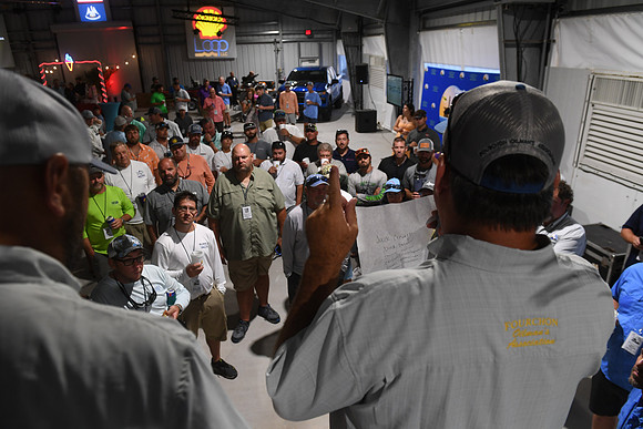 OilmansRodeoThurs 0259