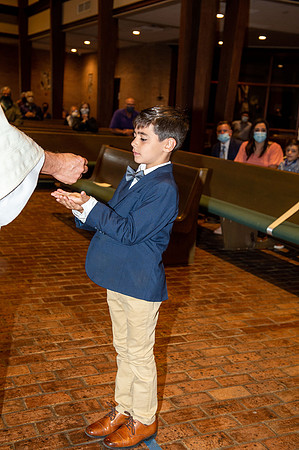 2021 aloysius communion  835