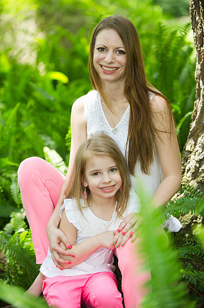 Kimberly & Alaina 071