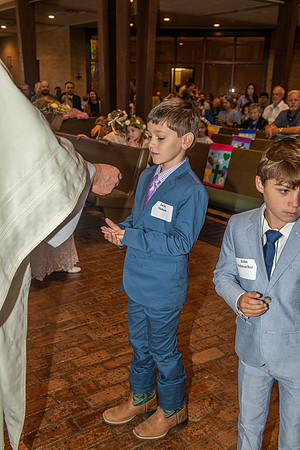 Aloysius 1st communion 690