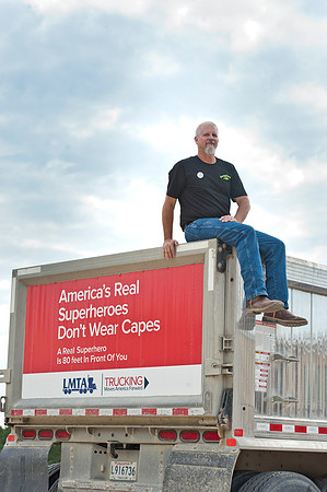 Razorback rentals 007