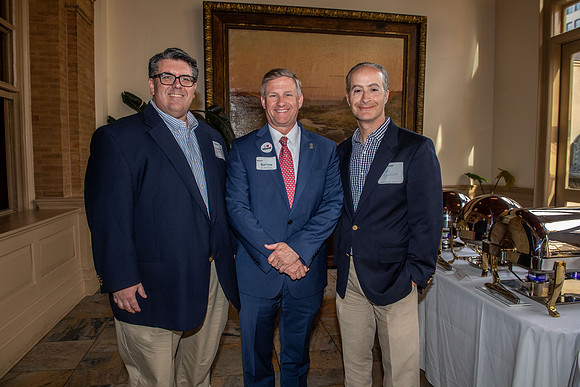 Legislative reception 028