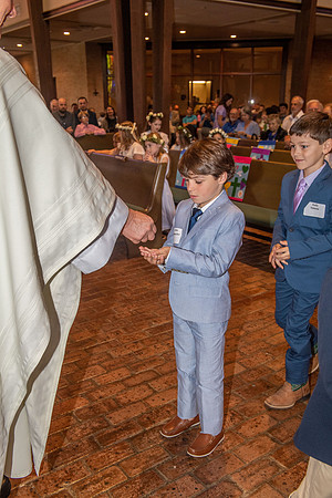 Aloysius 1st communion 688