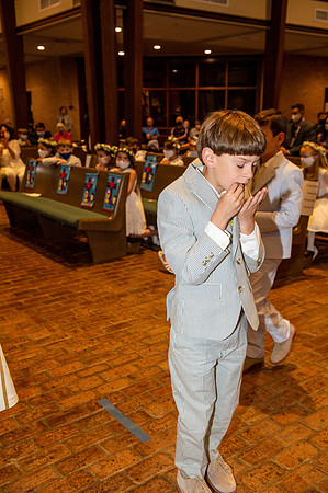 2021 aloysius communion  811