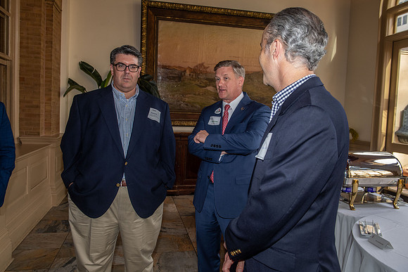 Legislative reception 029