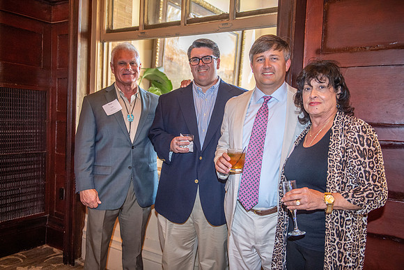 Legislative reception 072