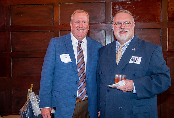 Legislative reception 095