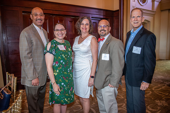 Legislative reception 064