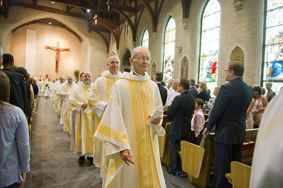 Ordination to Diaconate 382