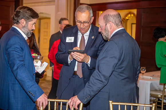 Legislative reception 074