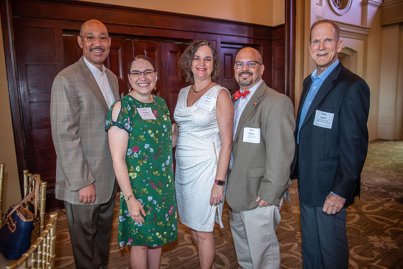 Legislative reception 065
