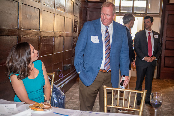 Legislative reception 092