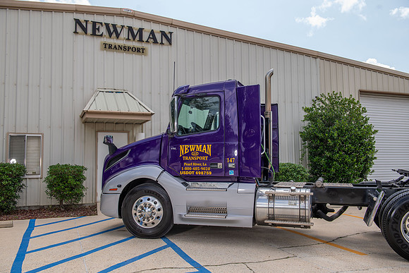 2025 Newman Transport 180
