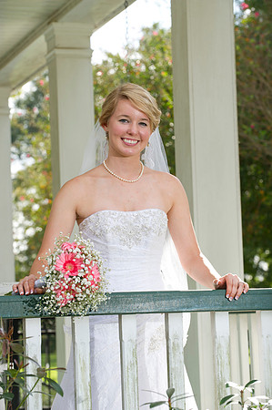 Lindy's bridals 151