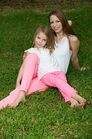 Kimberly & Alaina 089