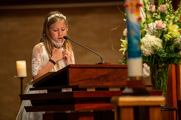 2021 aloysius communion  869