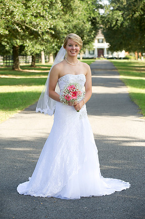 Lindy's bridals 208