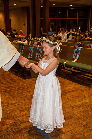 2021 aloysius communion  816