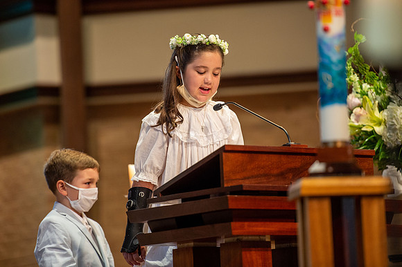 2021 aloysius communion  766