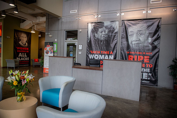 YWCA 065