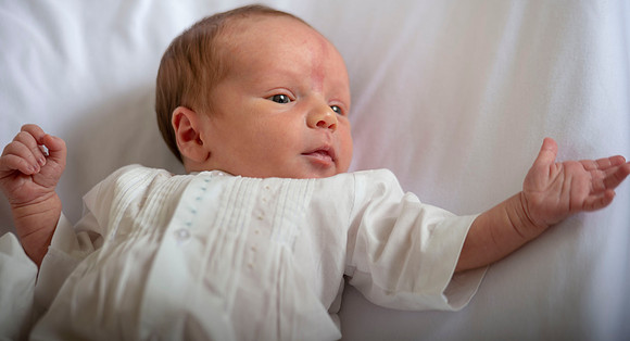 Conrad newborn 140