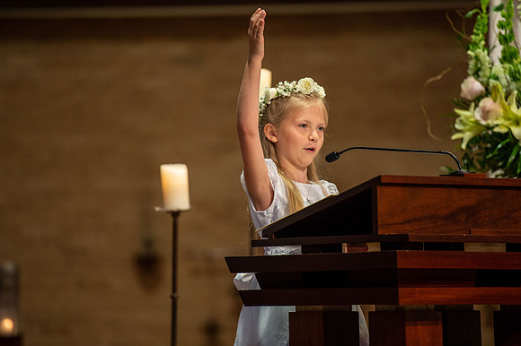 2021 aloysius communion  826