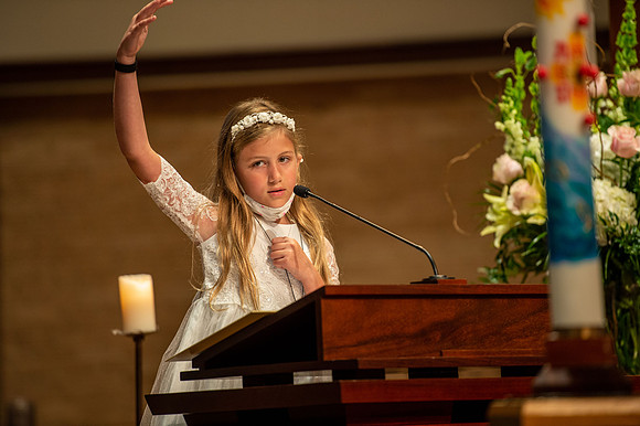 2021 aloysius communion  871