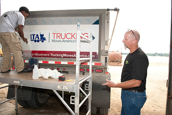 Razorback rentals 124