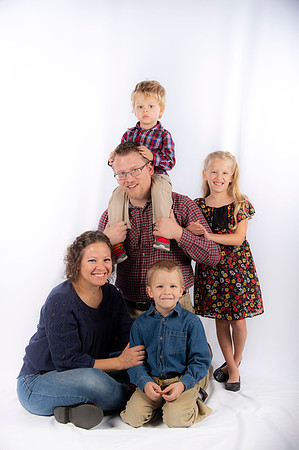 Advocate family photos  337
