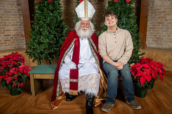 2023 Advent Aloysius 100