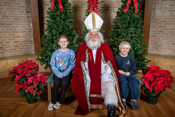 2023 Advent Aloysius 205