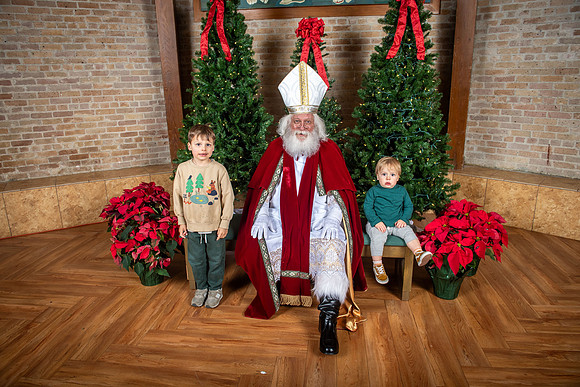 2023 Advent Aloysius 208