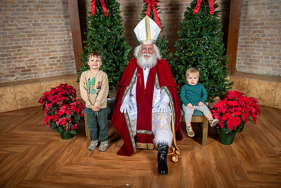 2023 Advent Aloysius 209