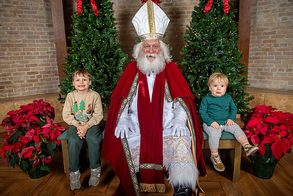 2023 Advent Aloysius 211