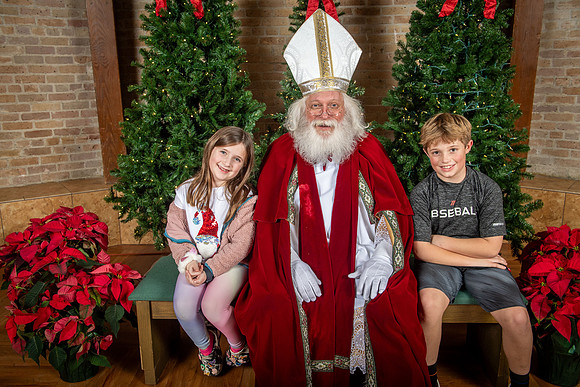 2023 Advent Aloysius 230